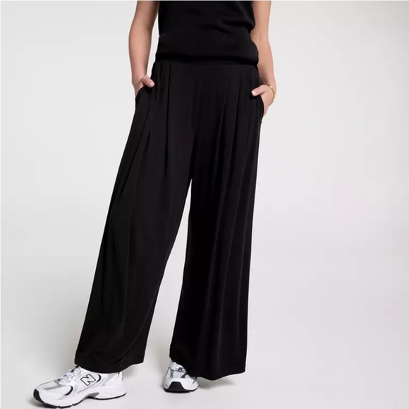 Calia Wide Leg Pleated Pant Black L Athleisure Minimalist Buisness Casual - Picture 2 of 4